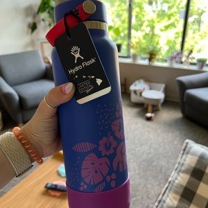 Limited edition Hawaii hydroflask
